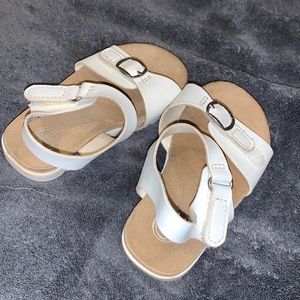 Baby girls white sandals